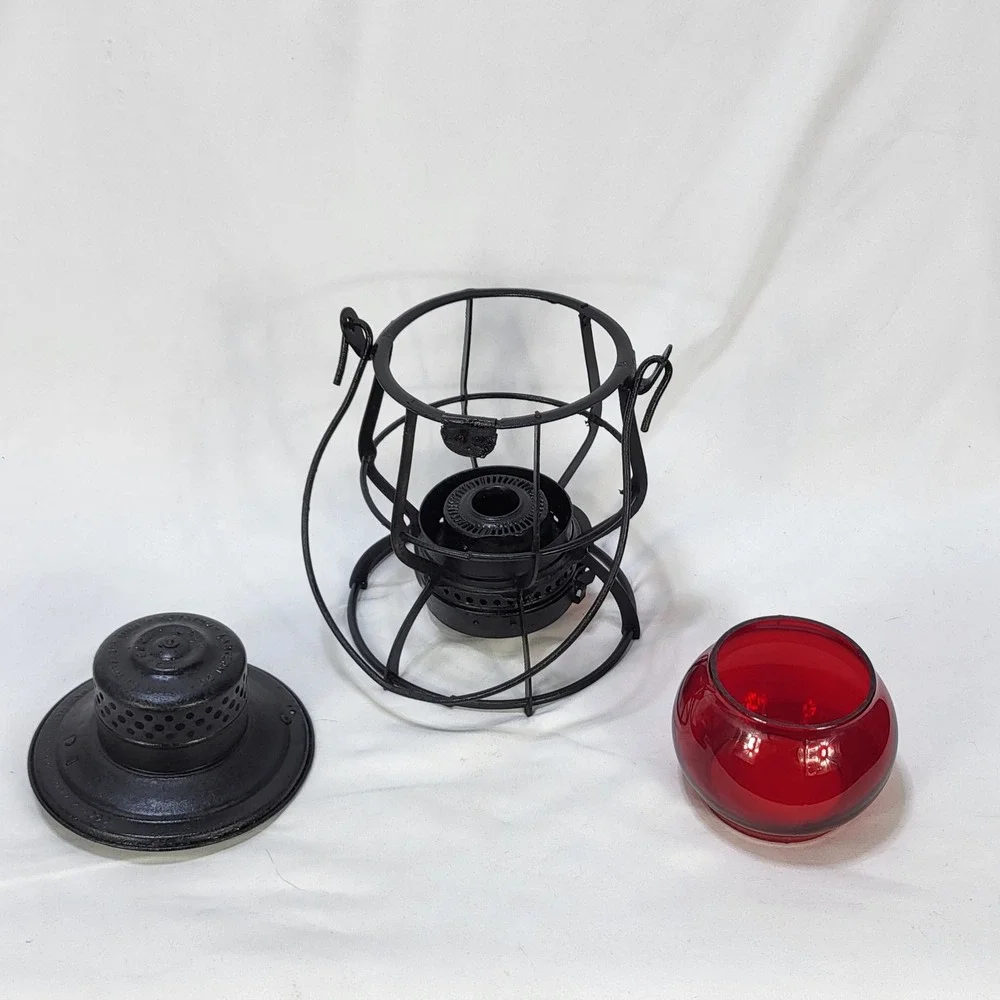 Keystone Lantern Co Philadelphia The Casey Railroad Lantern Red Globe Vintage